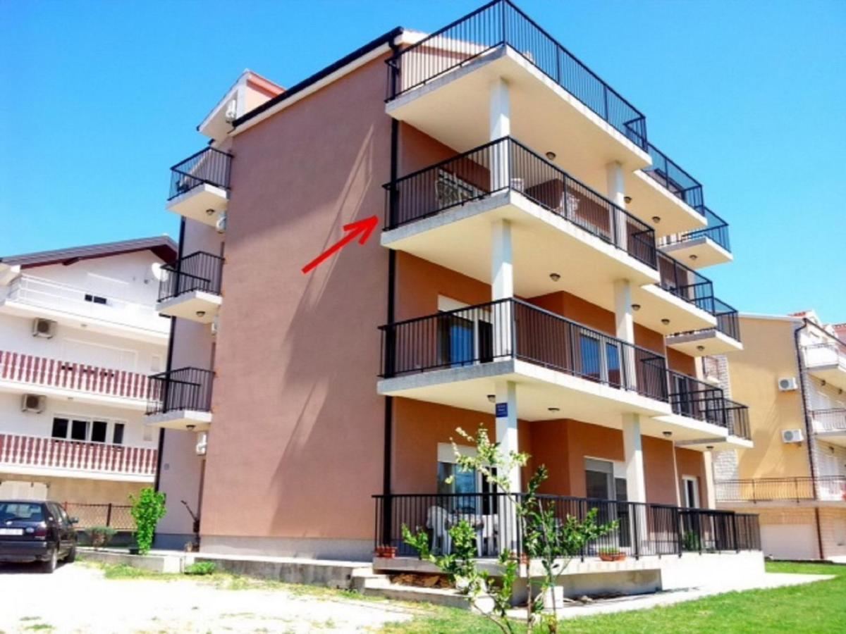Apartment Maria - Comfortable Каштела Экстерьер фото